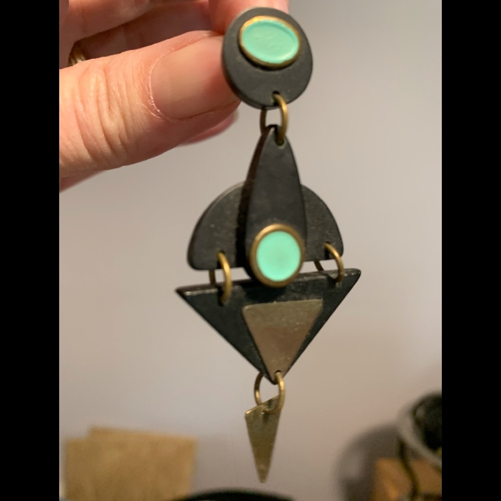 Vintage ‘modern’ earrings. Black, copper, ‘turquoise’ circles. About 3” long